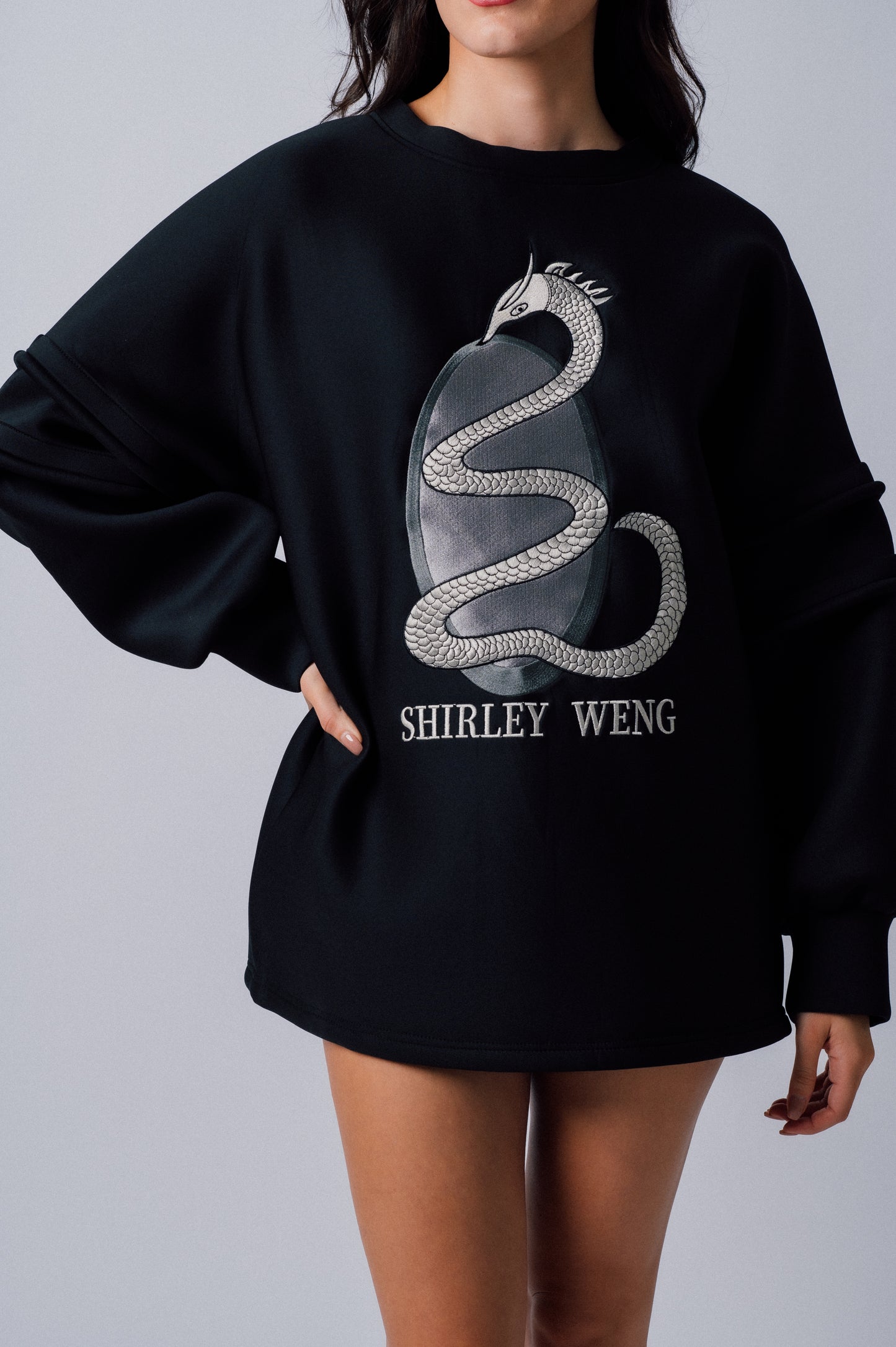 DRAGON EMBROIDERY PULLOVER